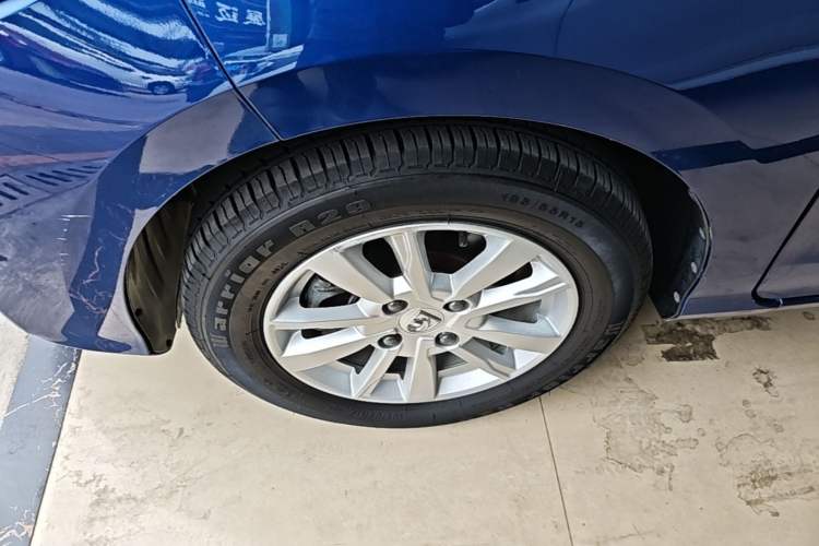 Used Baojun 360 2019 1.5L Automatic Elite Version China VI Left Front Wheel Hub