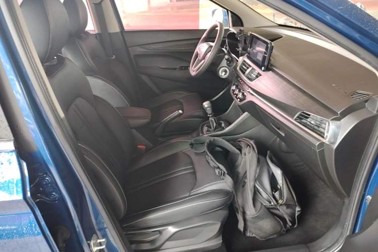 Used Baojun 360 2019 1.5L Manual Elite Version China VI Right Front Seat