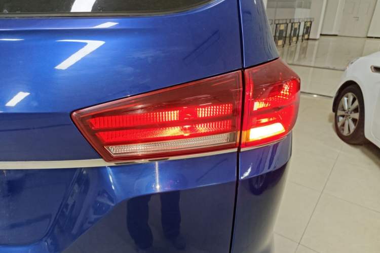 Used Baojun 360 2019 1.5L CVT Elite Version China VI Right Rear Taillight