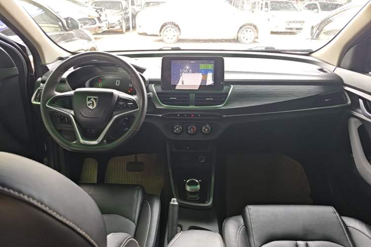 Used Baojun 360 2019 1.5L Automatic Elite Version China VI Center Console