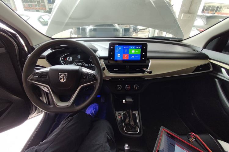 Used Baojun 360 2019 1.5L CVT Elite Version China VI Center Console