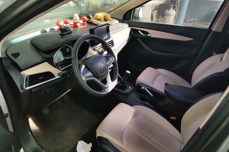 Used Baojun 360 2019 1.5L Manual Luxury Version China VI Driver Seat