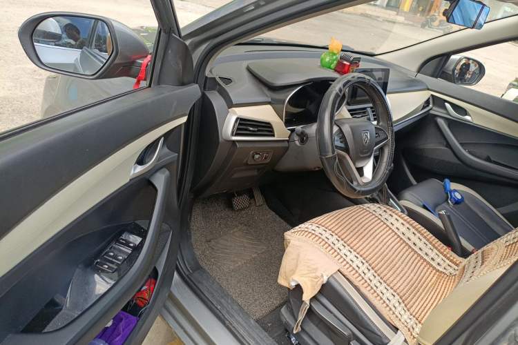 Used Baojun 360 2019 1.5L CVT Elite Version China VI Driver Seat