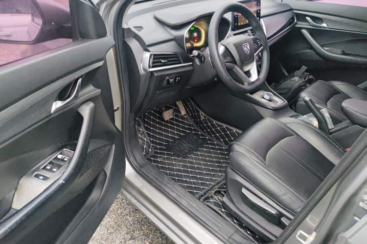 Used Baojun 360 2019 1.5L Automatic Elite Version China VI Driver Seat