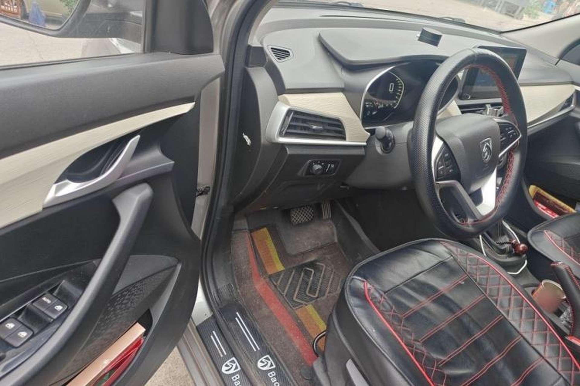 Used Baojun 360 2019 1.5L CVT Elite Version China VI Driver Seat