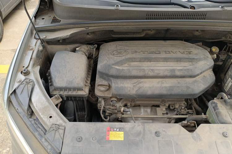 Used Baojun 360 2019 1.5L CVT Elite Version China VI Engine Bay Right