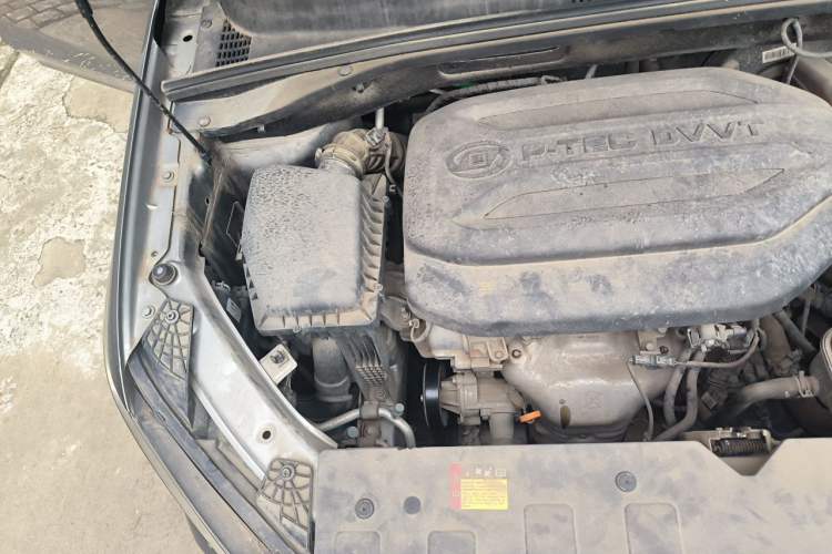 Used Baojun 360 2019 1.5L Manual Elite Version China VI Engine Bay Right