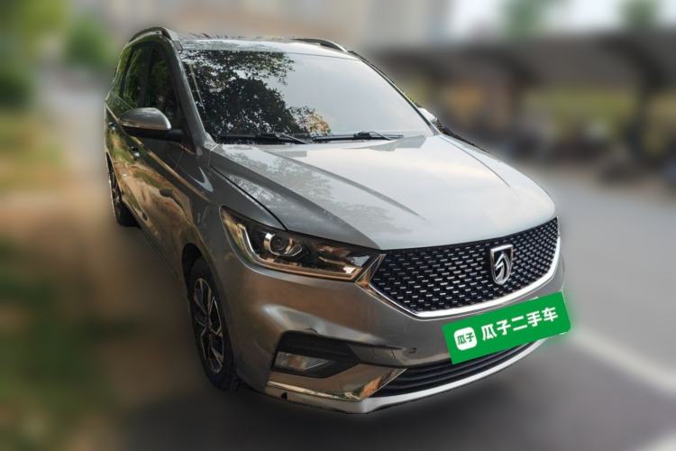 Used Baojun 360 2019 Revised Version 1.5L Manual Luxury Edition China VI Exterior 2