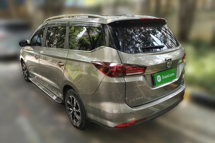 Used Baojun 360 2019 1.5L Manual Luxury Version China VI Exterior 3