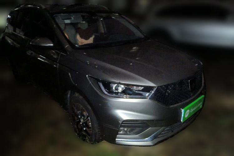 Used Baojun 360 2019 1.5L CVT Luxury Model China VI Emission Standard Front Right 45 Deg