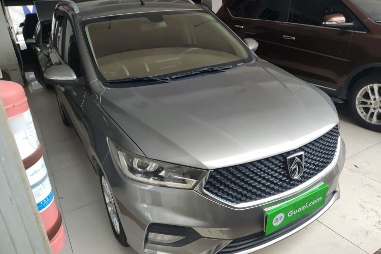 Used Baojun 360 2019 1.5L CVT Elite Version China VI Front Right 45 Deg