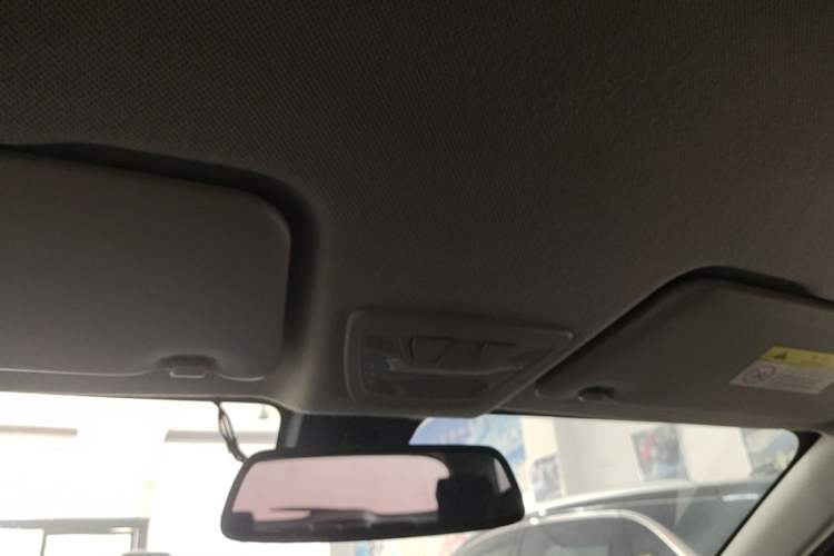 Used Baojun 360 2019 Revised Version 1.5L Manual Elite China VI Headliner