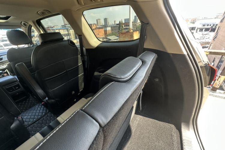 Used Baojun 360 2019 1.5L Manual Luxury Version China VI Interior 8