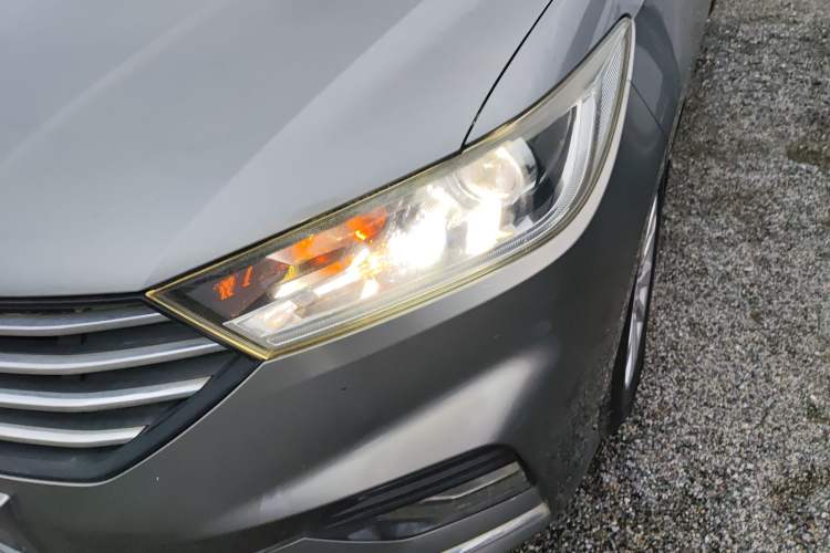 Used Baojun 360 2019 1.5L Automatic Elite Version China VI Left Front Headlight