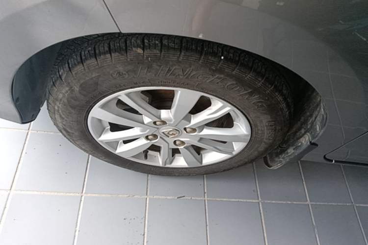 Used Baojun 360 2019 1.5L Manual Elite Version China VI Left Front Wheel Hub