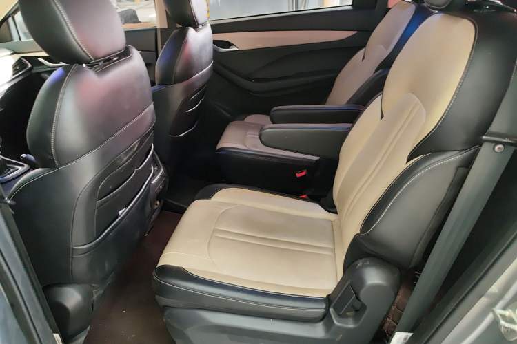 Used Baojun 360 2019 1.5L Manual Luxury Version China VI Left Rear Seat