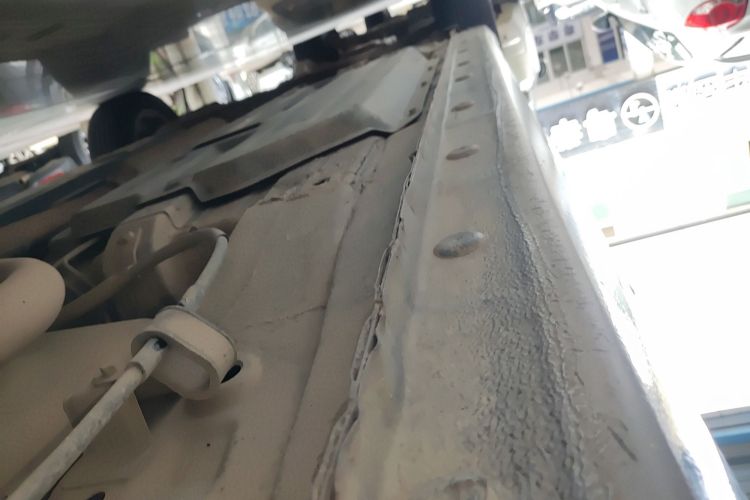 Used Baojun 360 2019 1.5L CVT Elite Version China VI Left Side Sill