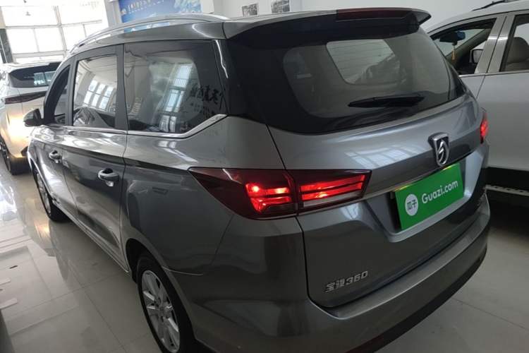 Used Baojun 360 2019 Revised Version 1.5L Manual Elite China VI Rear Left 45 Deg