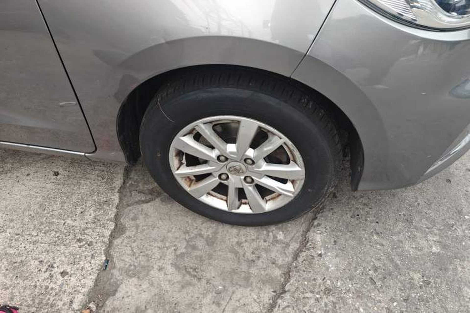 Used Baojun 360 2019 1.5L CVT Elite Version China VI Right Front Wheel Hub