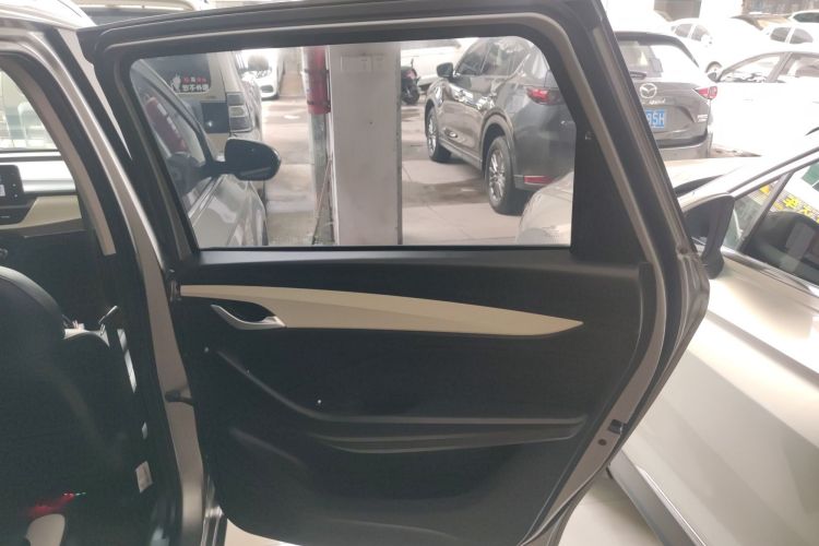 Used Baojun 360 2019 1.5L CVT Elite Version China VI Right Rear Door Interior