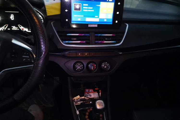 Used Baojun 360 2019 1.5L Manual Elite Version China VI Audio And AC Panel