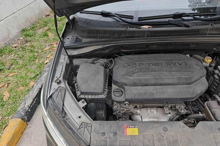 Used Baojun 360 2019 1.5L Automatic Luxury Edition China VI Engine Bay Right