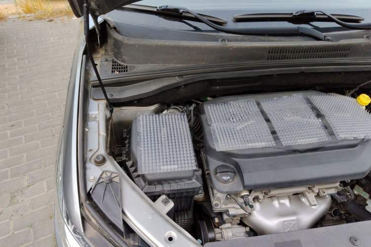 Used Baojun 360 2019 1.5L Manual Luxury Version China VI Engine Bay Right