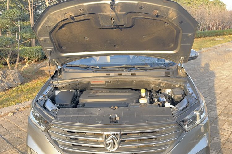 Used Baojun 360 2019 1.5L Manual Luxury Version China VI Engine Bay