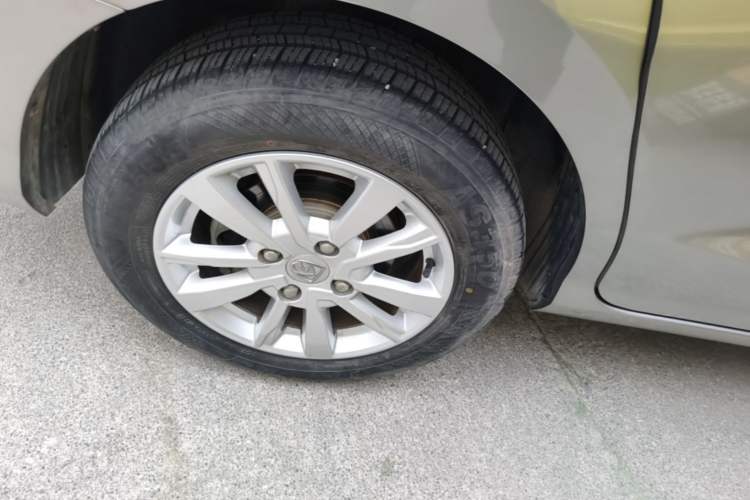 Used Baojun 360 2019 Revised Version 1.5L Manual Elite China VI Exterior 5