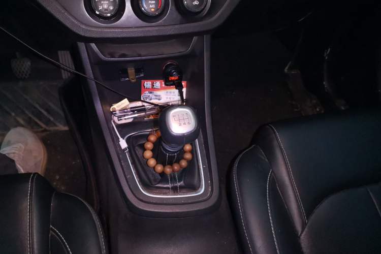 Used Baojun 360 2019 1.5L Manual Elite Version China VI Gear Lever