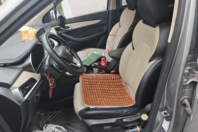 Used Baojun 360 2019 1.5L Automatic Luxury Edition China VI Left Front Seat