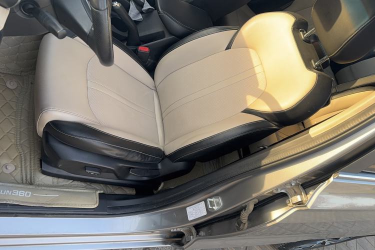 Used Baojun 360 2019 1.5L Manual Luxury Version China VI Left Front Seat