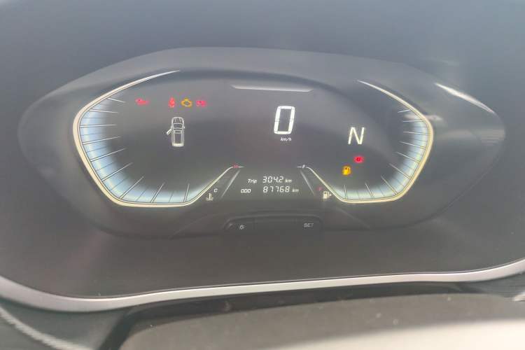 Used Baojun 360 2019 1.5L Automatic Elite Version China VI Odometer Close Up