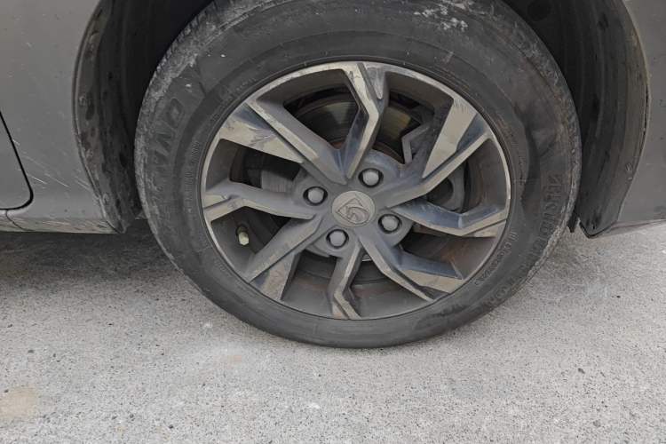 Used Baojun 360 2019 1.5L Automatic Luxury Edition China VI Right Front Wheel Hub