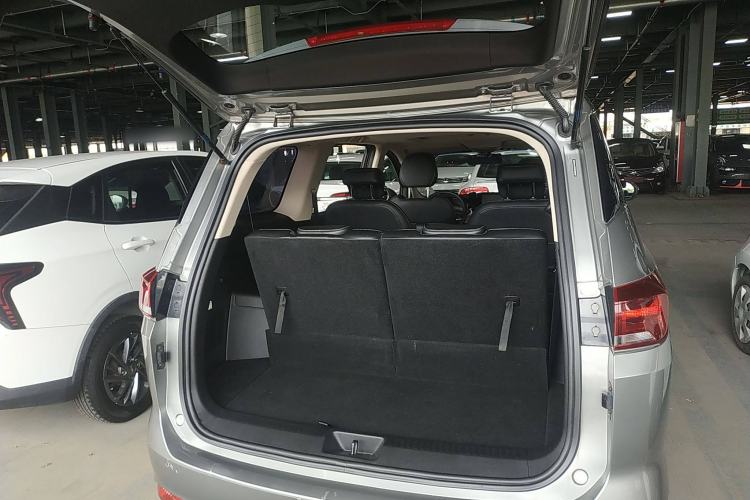 Used Baojun 360 2019 1.5L Manual Luxury Version China VI Trunk
