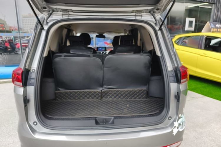 Used Baojun 360 2019 Revised Version 1.5L Manual Elite China VI Trunk