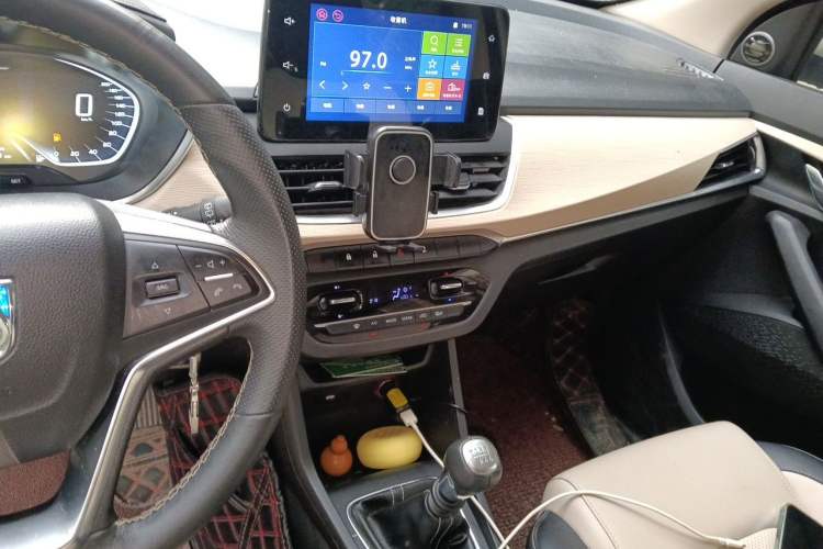 Used Baojun 360 2019 1.5L Manual Luxury Version China VI Audio And AC Panel