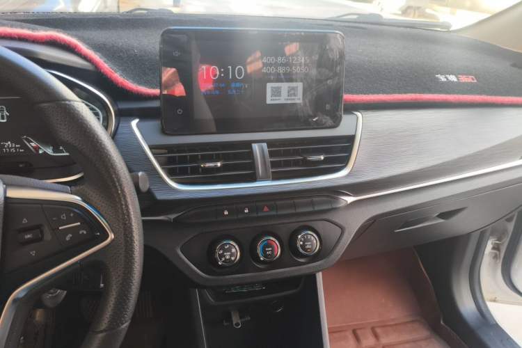 Used Baojun 360 2019 1.5L Manual Elite Version China VI Audio And AC Panel