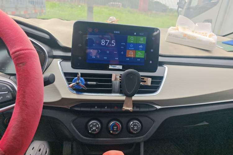 Used Baojun 360 2019 1.5L CVT Elite Version China VI Audio And AC Panel