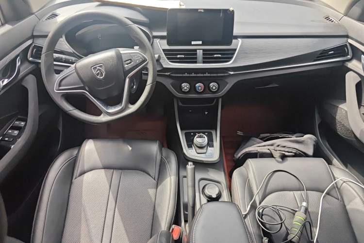 Used Baojun 360 2019 1.5L Automatic Elite Version China VI Center Console