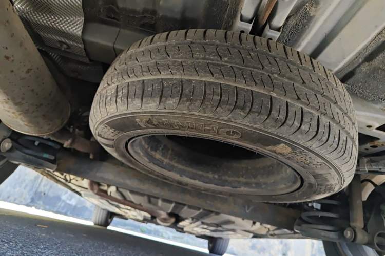 Used Baojun 360 2019 1.5L CVT Luxury Model China VI Emission Standard Chassis Rear