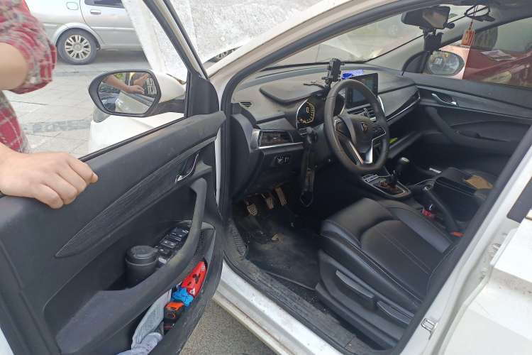 Used Baojun 360 2019 1.5L Manual Elite Version China VI Driver Seat