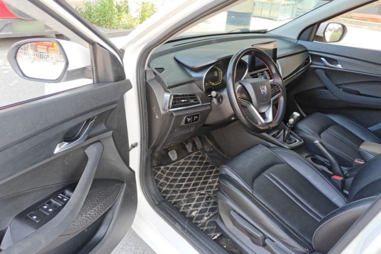 Used Baojun 360 2019 1.5L Manual Elite Version China VI Driver Seat