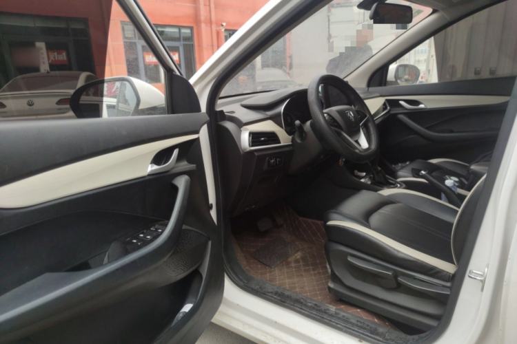 Used Baojun 360 2019 1.5L CVT Elite Version China VI Driver Seat