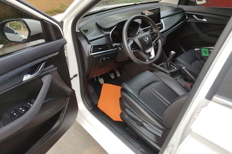 Used Baojun 360 2019 1.5L Manual Elite Version China VI Driver Seat