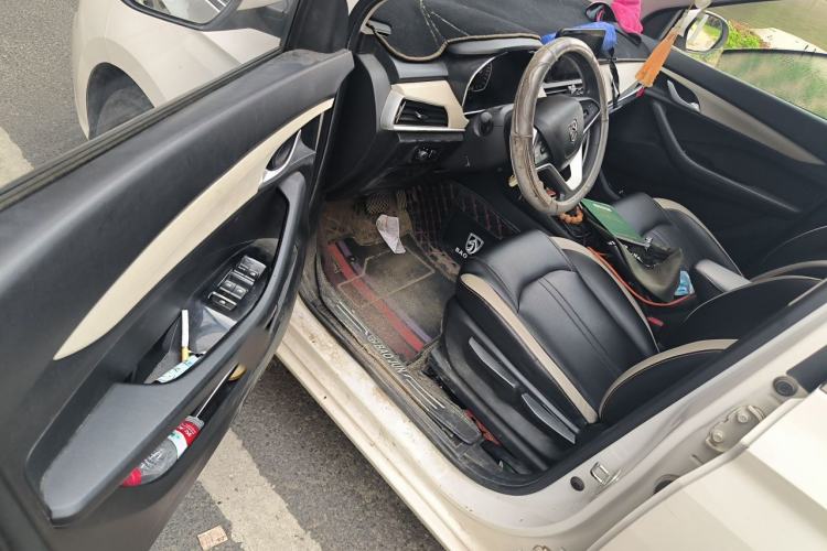 Used Baojun 360 2019 1.5L CVT Elite Version China VI Driver Seat