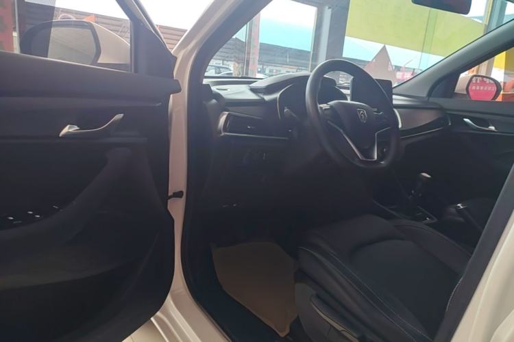 Used Baojun 360 2019 1.5L Manual Elite Version China VI Driver Seat
