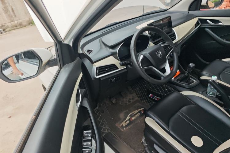 Used Baojun 360 2019 1.5L Manual Elite Version China VI Driver Seat