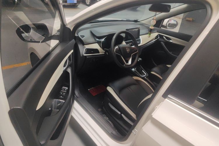 Used Baojun 360 2019 1.5L CVT Elite Version China VI Driver Seat