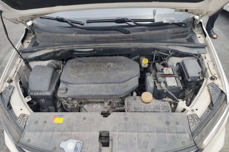 Used Baojun 360 2019 1.5L Manual Elite Version China VI Engine Bay